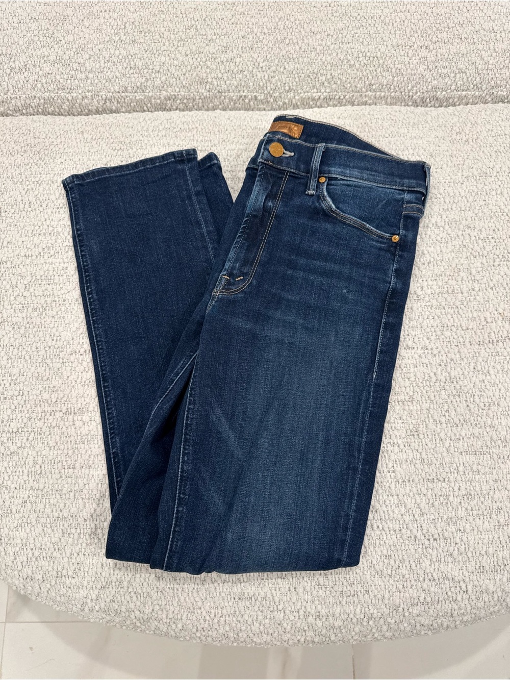 MOTHER The Mid Rise Dazzler Ankle Jeans